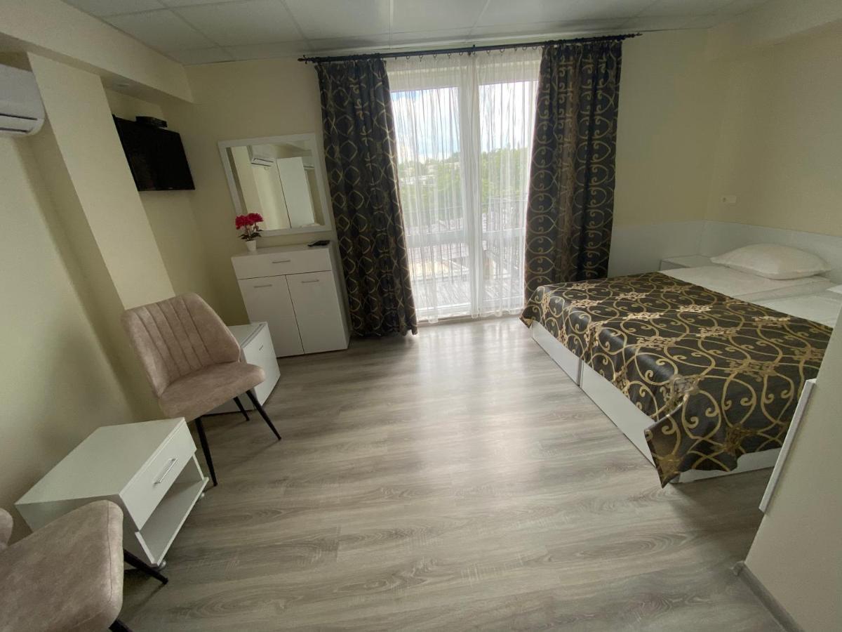 Комплекс Окей Hostel Șumen Exterior foto