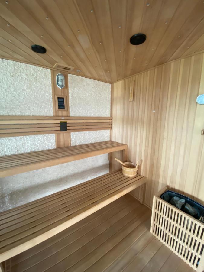 Комплекс Окей Hostel Șumen Exterior foto